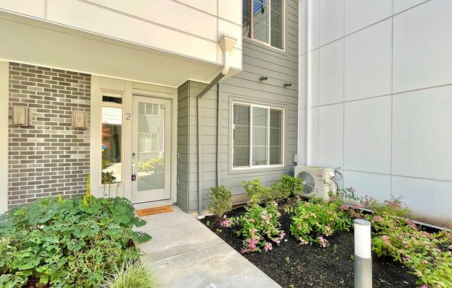 Great Townhome for rent