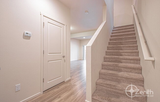 8515 NE 13 PL