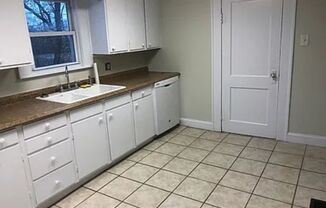 2 beds, 1 bath, $1,495