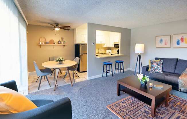 Catalina Crest Apartments
