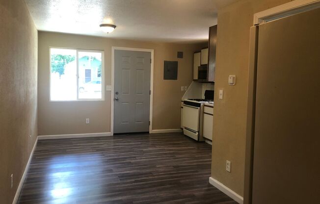 1 bed, 1 bath, $1,295