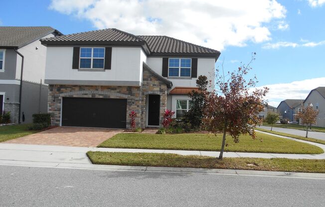 14235 Lake Preserve Blvd, This beautiful 4 bedrooms 4 bath home is on a fully fenced corner lot.