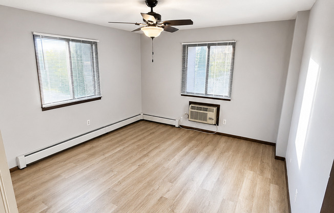 1 bed, 1 bath, 695 sqft, $950, Unit 1266203