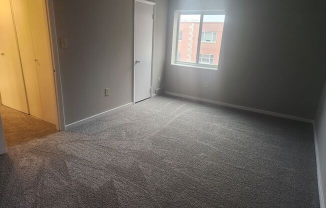 1 bed, 1 bath, 832 sqft, $940, Unit WG1-104