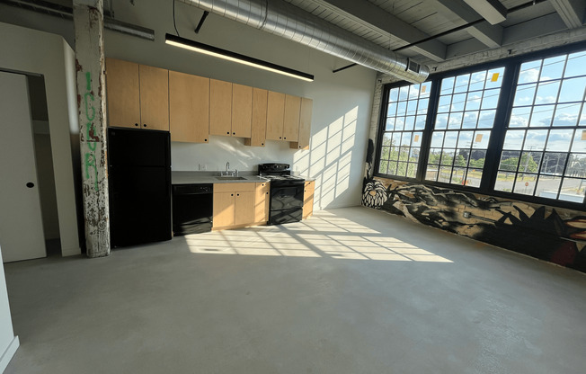 Studio, 1 bath, 362 sqft, $883, Unit 213