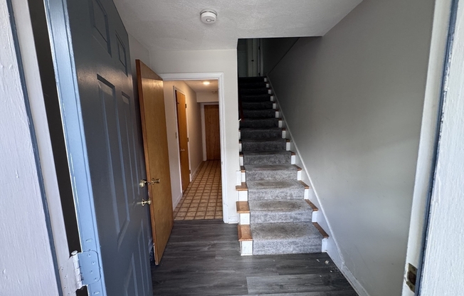 18 JUNIPER ST