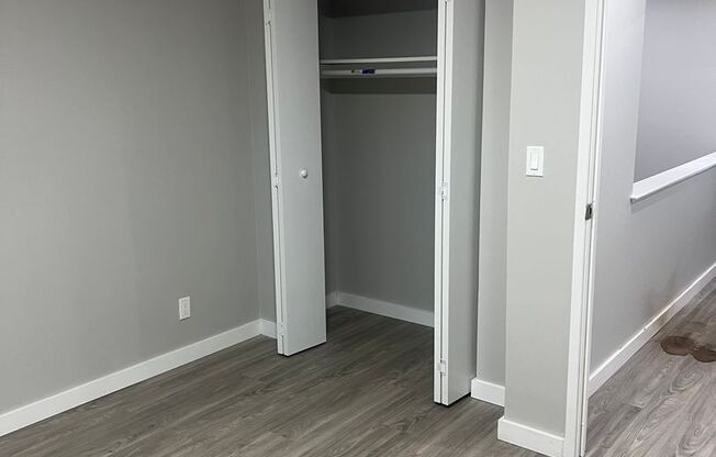 3 beds, 1 bath, 1,400 sqft, $1,950, Unit Unit 18