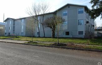 1515 - 1519 W. Sharp Ave.