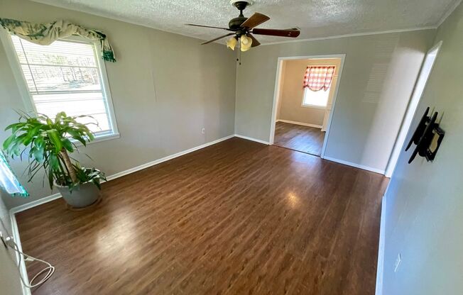 3 Bed/1 Bath for Rent in Brandon 042! Pearl School District