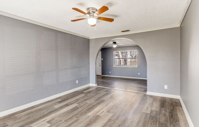 Spacious 4 Bed, 2 Bath Single-Story Gem in Dallas' Pleasant Grove – Move-In Ready and Available Now!