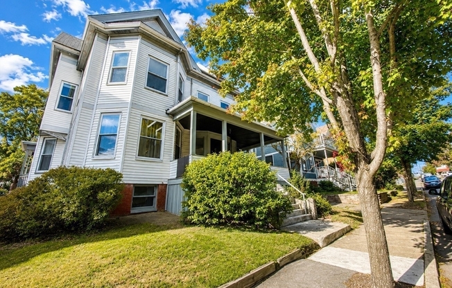 50 Dartmouth St