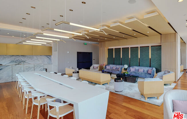 2 beds, 2 baths, 1,290 sqft, $4,900, Unit 2608