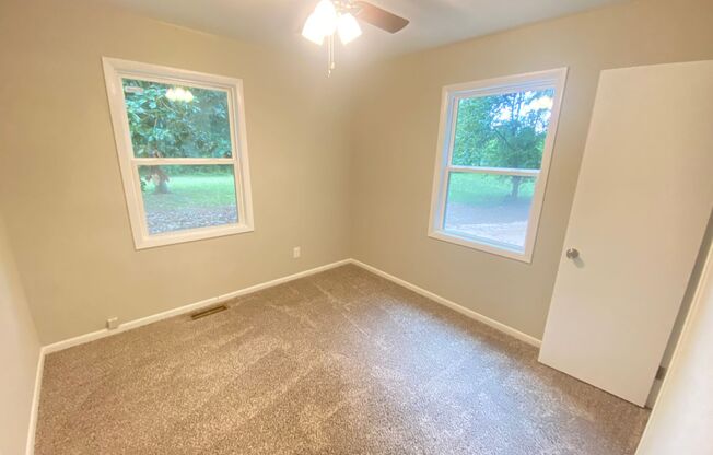 3bd/1ba House Renovated In 2021 near Hwy 21 & Hwy 70
