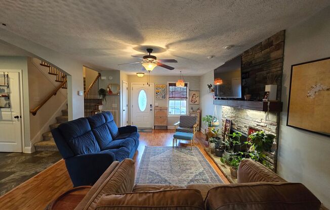 Your Dream Rental Just Hit the Market – And It’s Got Personality!
