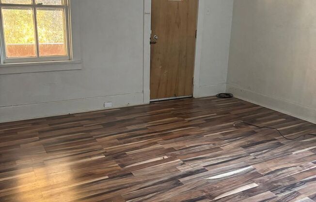 241-243 Baker St Aliquippa, PA 15001