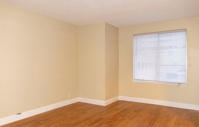 2297-9 Sutter