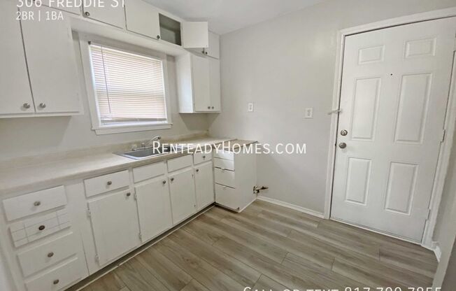 3 beds, 1 bath, $1,625