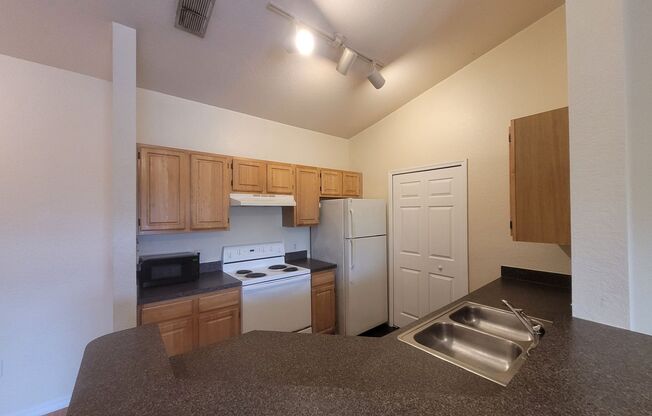 5961West2034