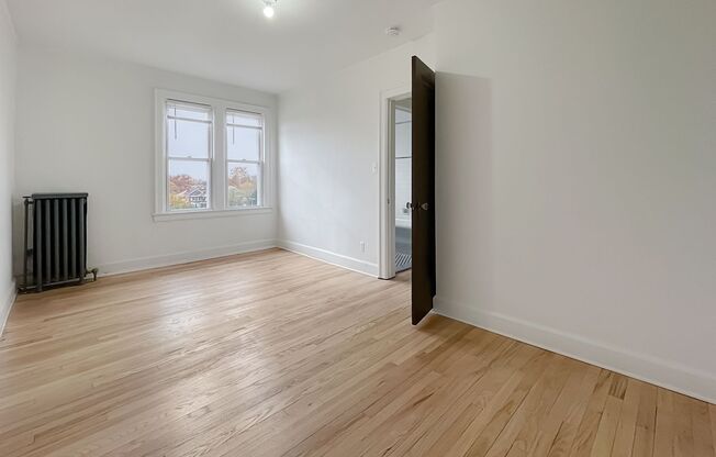 1 bed, 1 bath, 600 sqft, $1,038, Unit 403