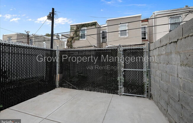 2 beds, 1 bath, 840 sqft, $1,837