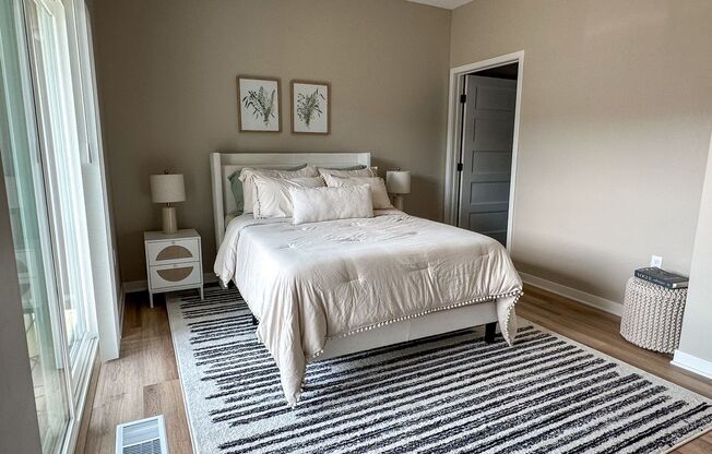 1 bed, 1.5 baths, 1,178 sqft, $2,199, Unit 4320-1