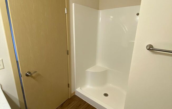 2 beds, 2.5 baths, 1,280 sqft, $1,995, Unit 4313-2