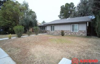 Beautiful Home in Southwest Bakersfield!!!