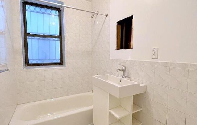 Studio, 2.5 baths, 3,257 sqft, $9,000, Unit 1AB