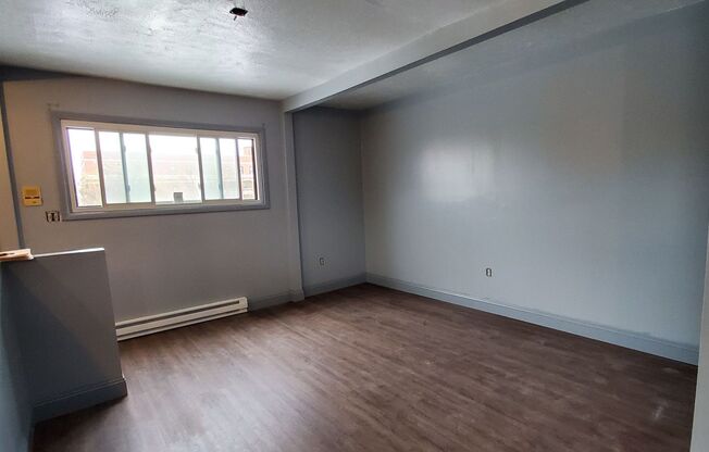 4925 Friendship Ave. Apt. 14