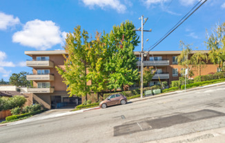 Laurelwood Apartments