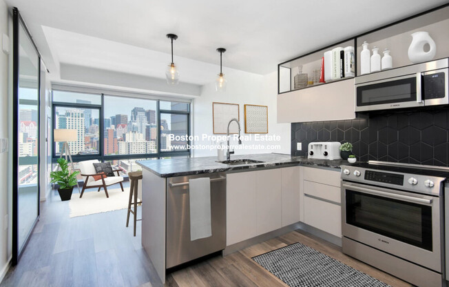 345 Harrison Ave
