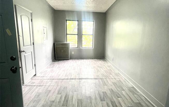 1228 FLATBUSH AVE