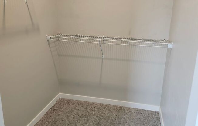 2 beds, 1 bath, 966 sqft, $1,500, Unit 201