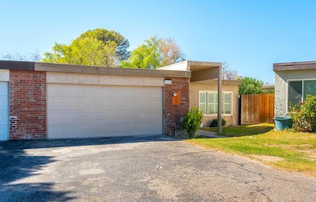 2 beds, 2 baths, 1,160 sqft, $1,850