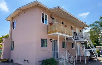 Moose 9TH St Natl City