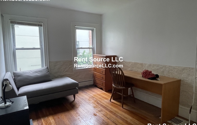 2 beds, 1 bath, 983 sqft, $2,500, Unit 1