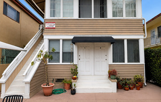 23 19th Ave Venice, CA 90291