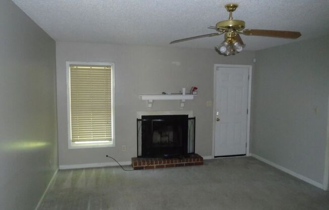 3 beds, 2 baths, $1,500