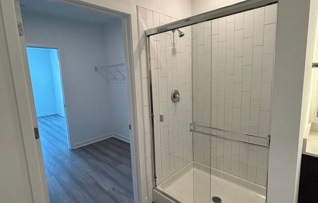 1 bed, 1 bath, 745 sqft, $2,225, Unit 322