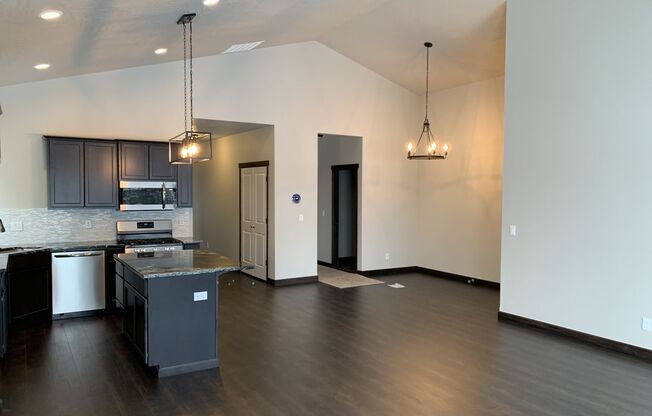 Newer Post Falls Home!!