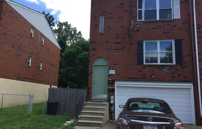 9439 Woodbridge Rd.