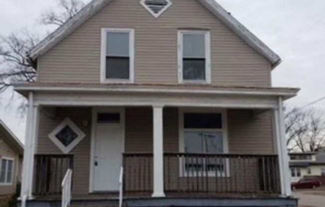1226 South Grand Avenue, Evansville, IN 47713