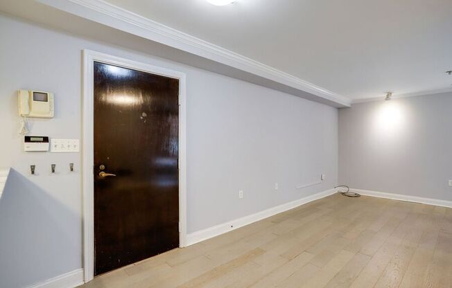 1323 Clifton Street, NW #12