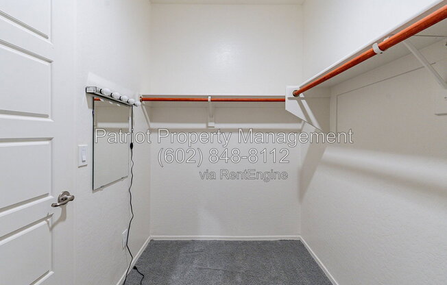 3 beds, 2 baths, 1,364 sqft, $1,900