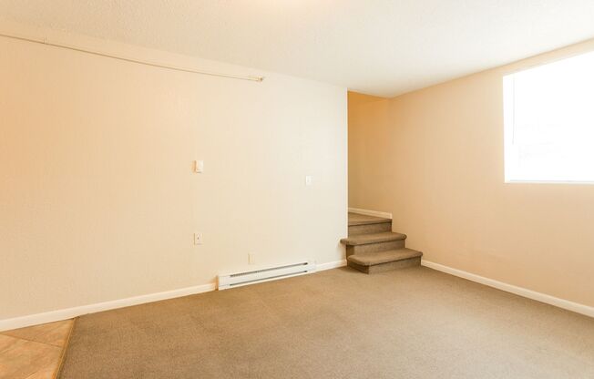 2 beds, 2 baths, 950 sqft, $2,995, Unit 204