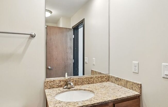 Studio, 1 bath, 519 sqft, $1,309, Unit 308