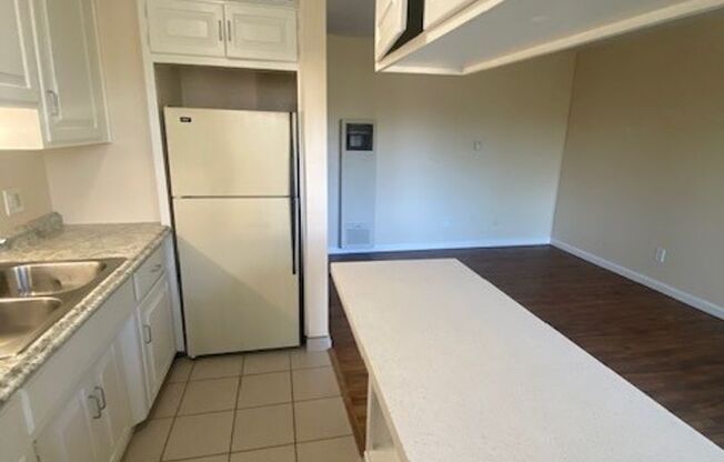 1 bed, 1 bath, 497 sqft, $1,995, Unit 4201-110