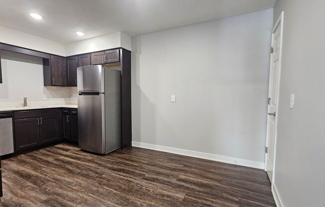 2 beds, 2 baths, 1,150 sqft, $1,250, Unit 1026 - 315