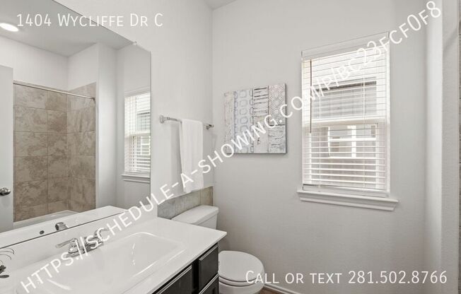 1404 WYCLIFFE DR