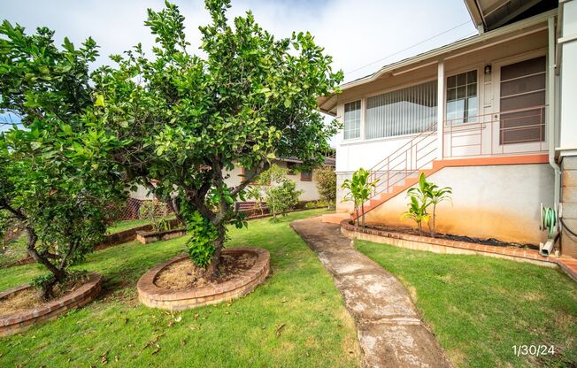 Rarely Available 4 BD/2 BA Home in Aiea